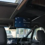 lexus-lm-chauffeur-london-interior-screen